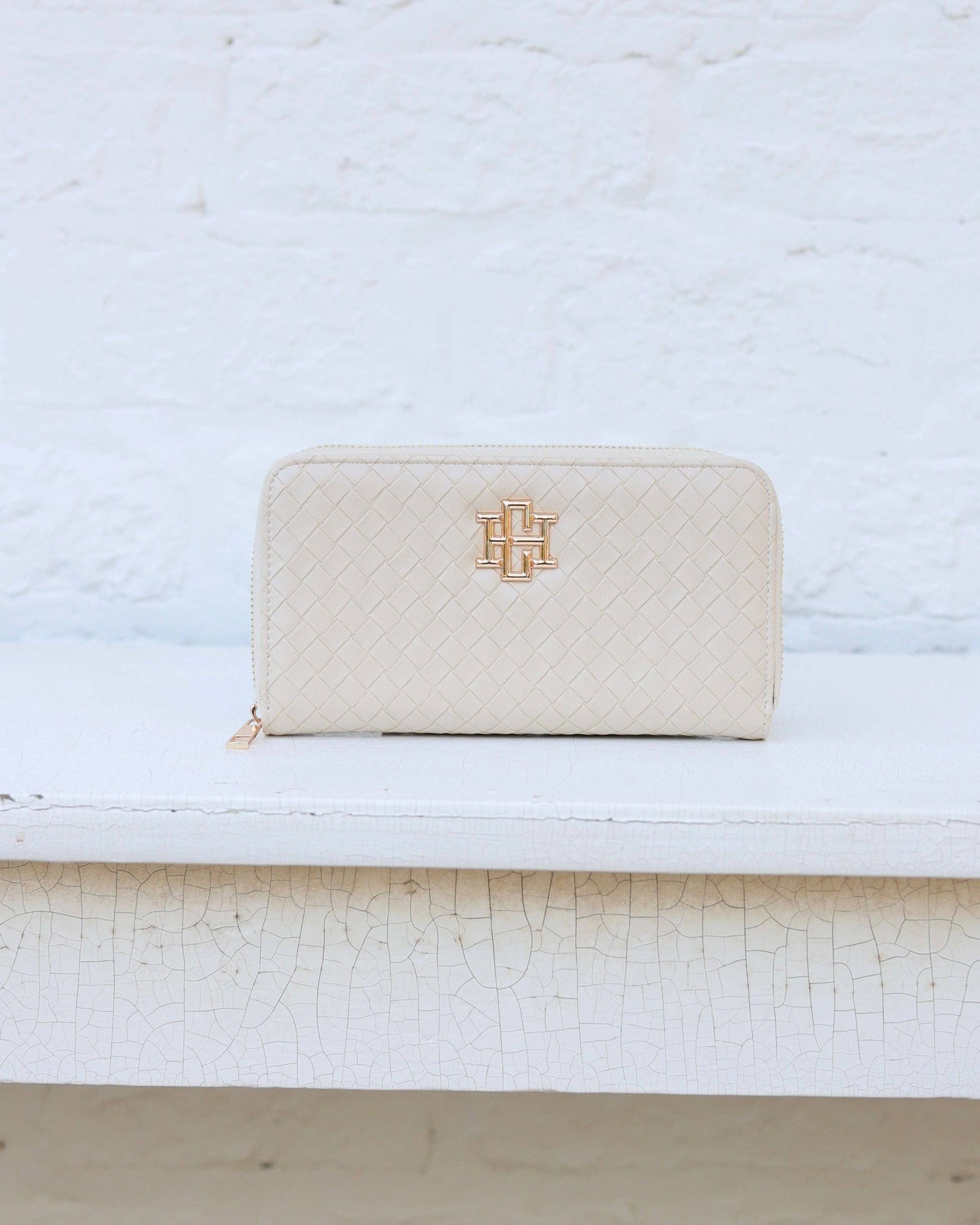 Penelope Wallet Woven Almond